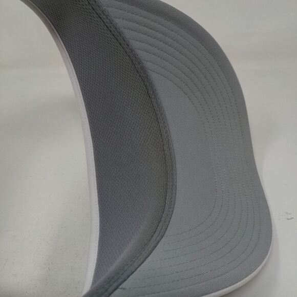 Titleist Men's Strapback Sun Visor Hat White Embroidered Logo Polyester Blend - Picture 7 of 9